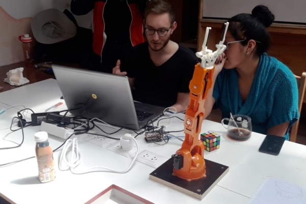 class about robotic arm