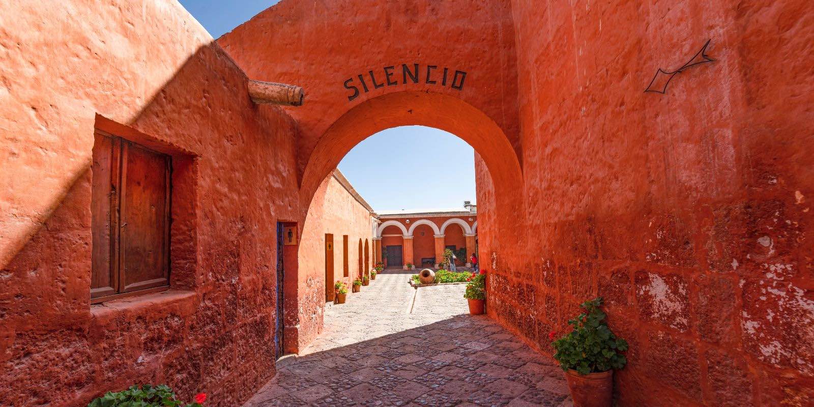 photo of Santa Catalina Monastery in Arequipa, Peru