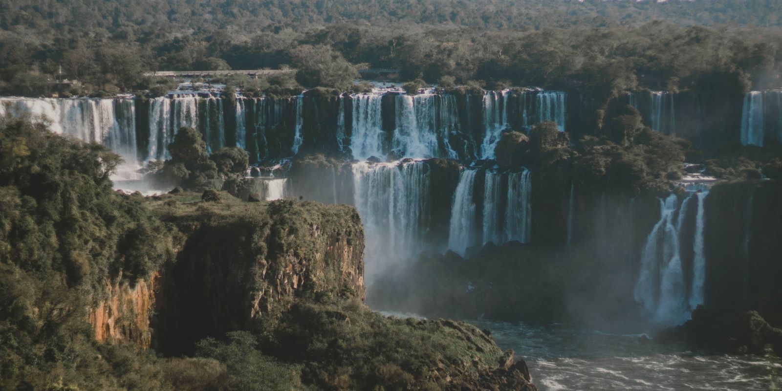 scenic photos of waterfalls in Foz do Iguaçu, PR, Brazil