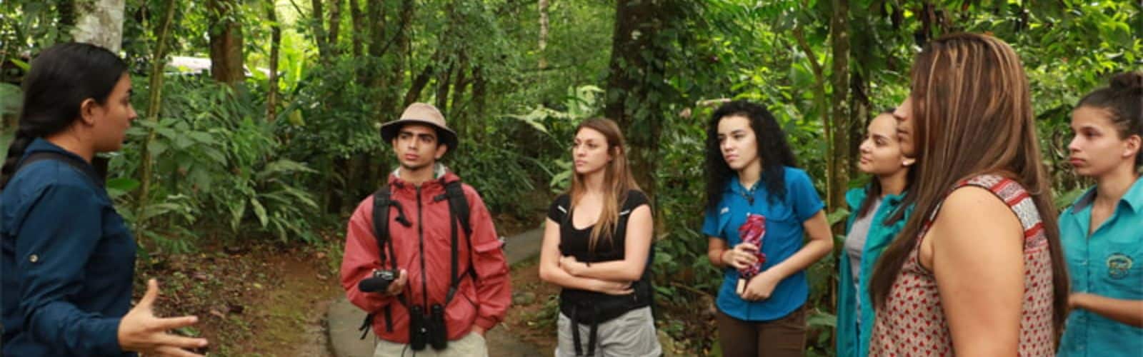 What Do Internships in Costa Rica Involve?