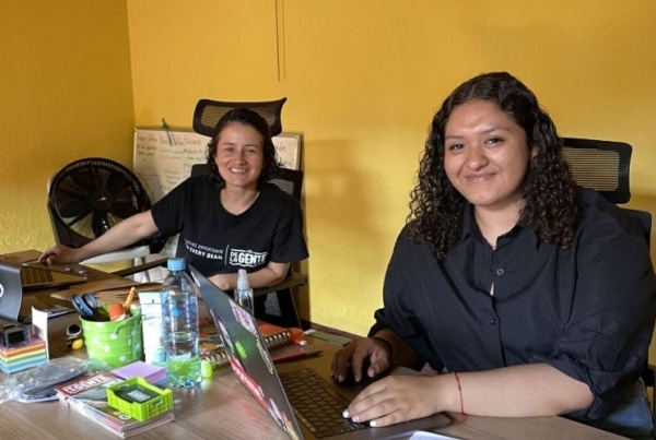 An intern with her supervisor in Latin America during her Social Business internship.