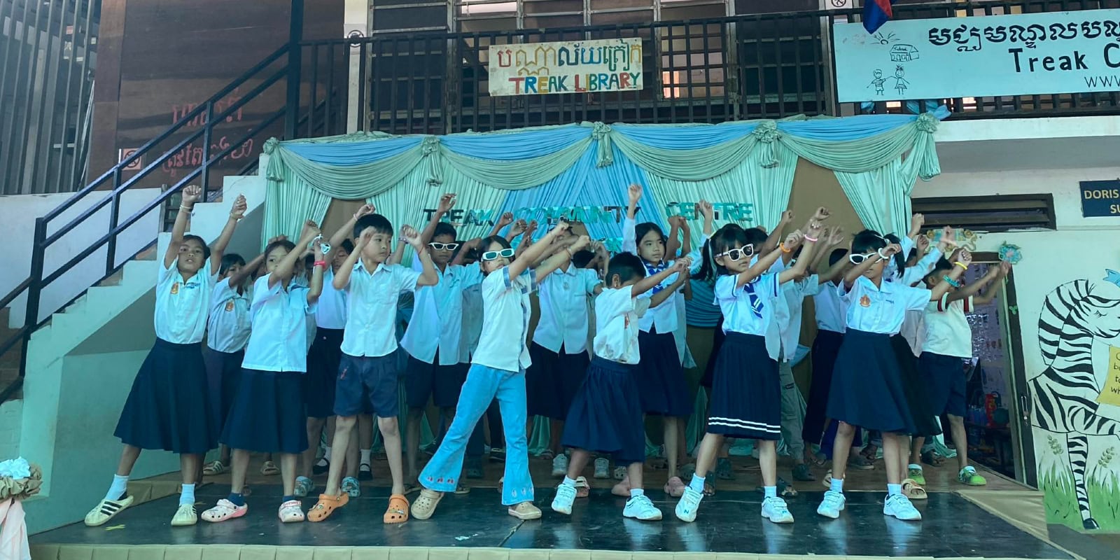 Teacher Training and Education Internship in Cambodia - Roots Interns