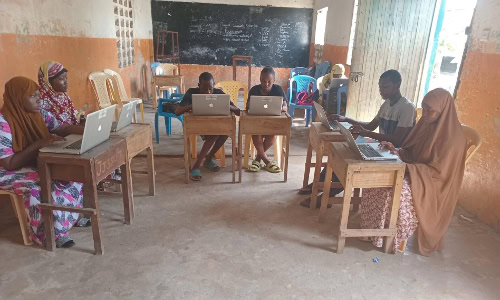 Digital skills teaching in Kenya