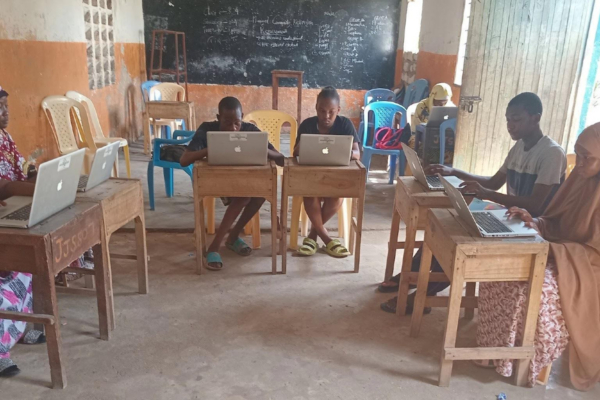 Digital skills teaching in Kenya